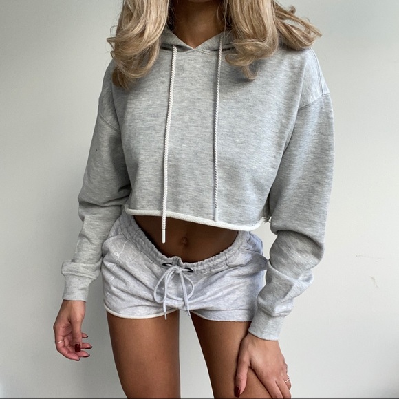 🕊Forever 21 Cut Off Crop Hoodie🕊 - Picture 5 of 5